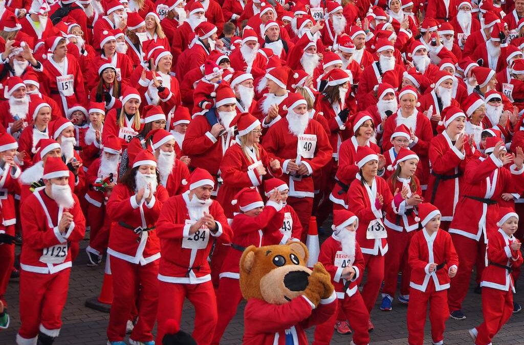 Ho! Ho! Hoe…! Santa Fun Run returns to Plymouth and this time with a new waterfront route